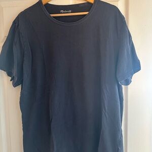 Madewell Men's Navy T-Shirt